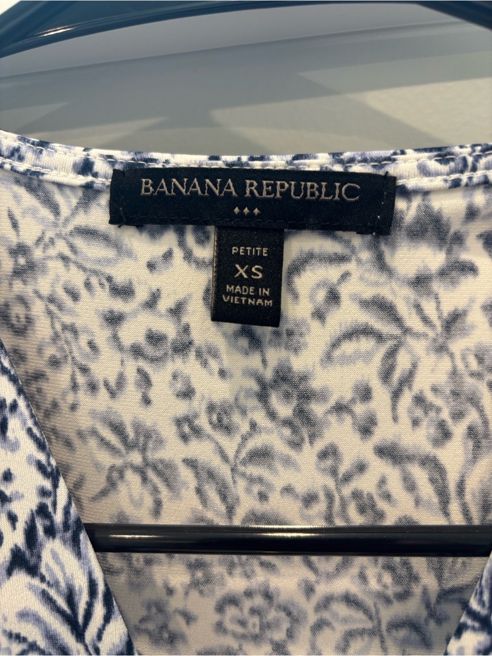 Banana Republic Navy and White Floral Wrap Dress - Picture 2 of 4